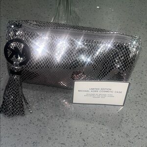 Michael Kors limited, edition Shimmering Silver Cosmetic Bag